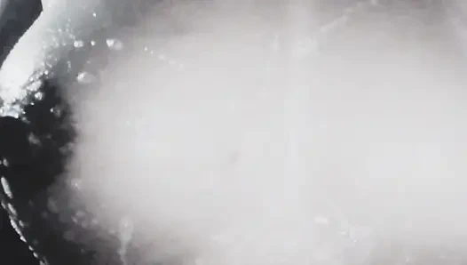 Девушка грубо ласкает ее большие груди