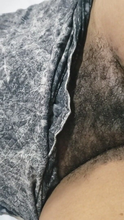 An experienced siren guide you through a mesmerizing session of pure Homemade Sex on the velvet couch | Clip 1