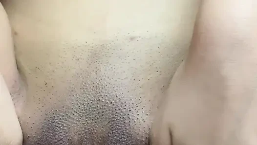 Я позволила мачехе моей лучшей подруги осушить мои яйца