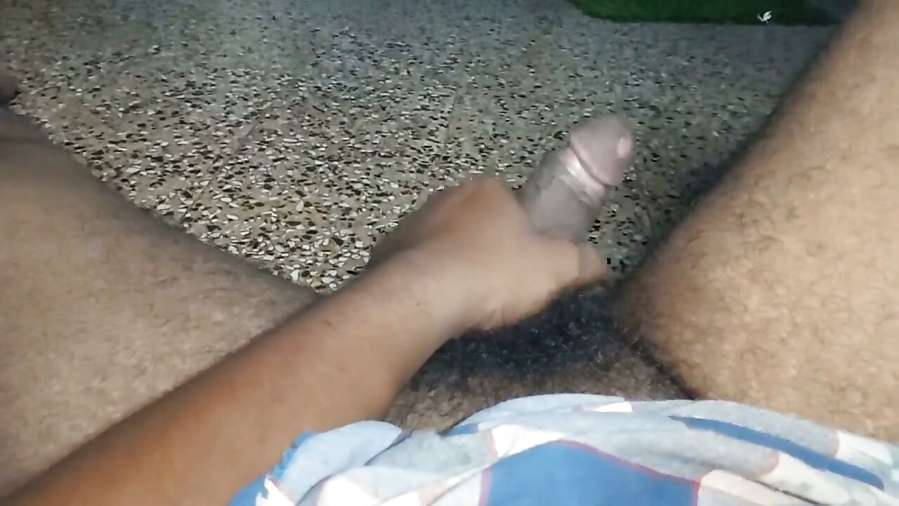 আমার স্ত্রীর বুক চাটা ও চুম্বন