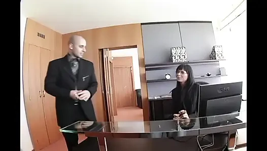 Patronla sürpriz sikiş