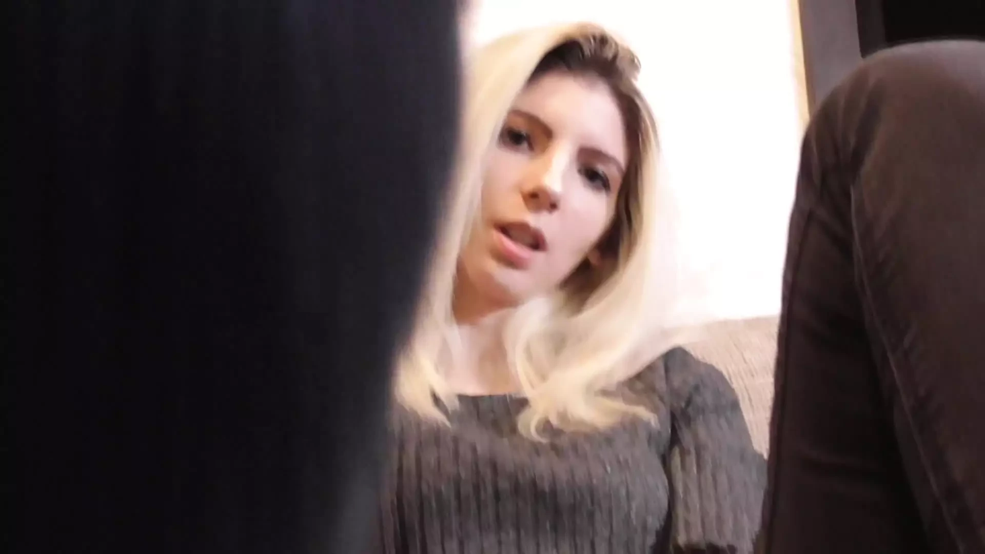 Missy pov - annusando i calzini puzzolenti