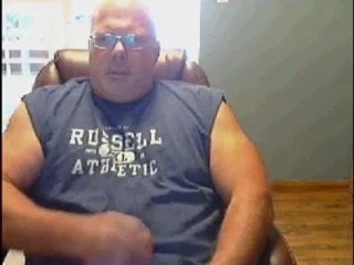 Husky Man Jerking Off on PalTalk
