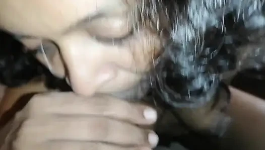 Mengunjungi ibu tiriku yang menjanda - nyepong kontolku