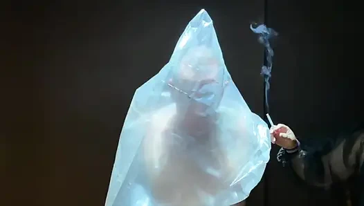 Domina, herrin, april - meditations-rauchen