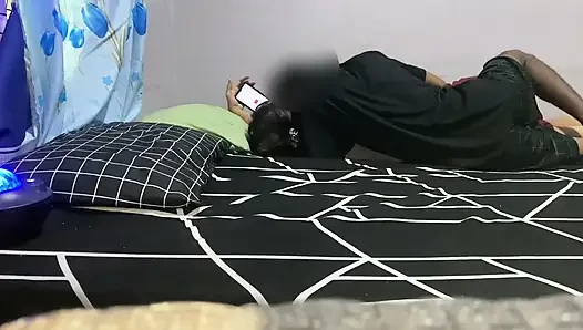 Aku ngentot mahasiswi cantik dikamarnya