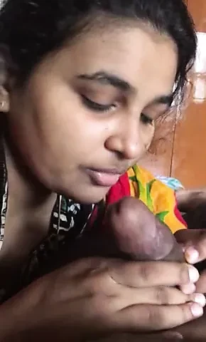 Desi Ladki sucking cock