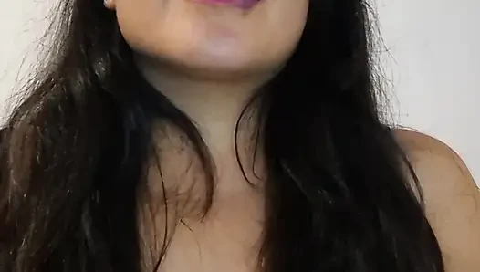 Jilat memek kayak pelacur jalang ini