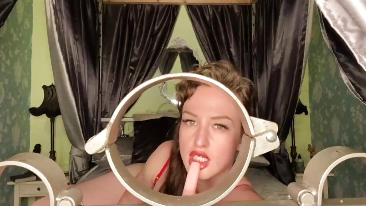 Vivienne L'amour - JOI and Tease and Cum Countdown with Vaping Goddess