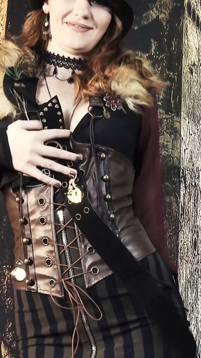 374 Elena Vega as Pirate Girl in Steampunk Costume in Boat
