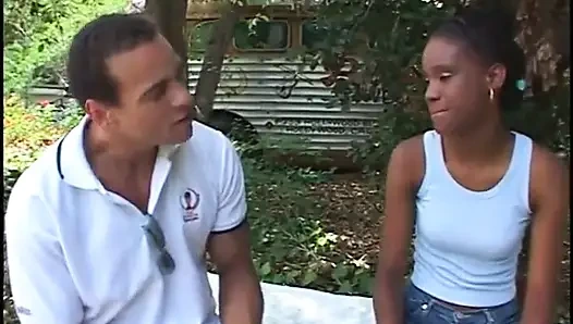 Slut gets jizzed on after sucking guy's cock outside and getting twat banged