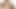 いたずらなぽっちゃりした女の子は、大きくて貪欲なおっぱいを見せびらかすのが大好きです
