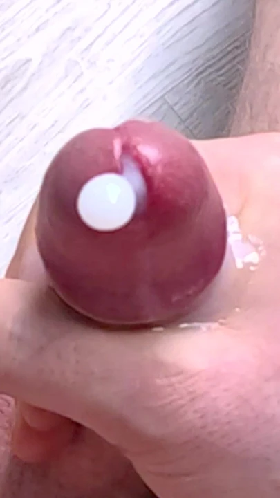 Sperm comes very lamgsam, you've never seen that before!
A pleasure, you simply have to see it.
Follow me for more videos.