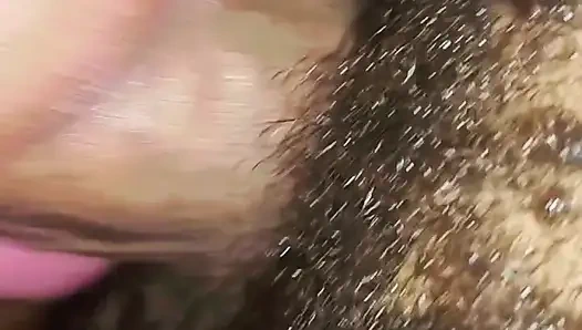 Boşalıncaya kadar fıstığımı boğazına boşaltıyorum!!