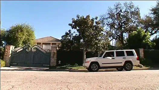 Piyano öğretmeni sıkı ama çok seksi orta yaşlı seksi kadın ve götünü siktirmeyi seviyor!