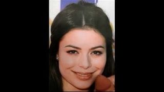 Miranda Cosgrove danse un long remix de danse folle, vidéo