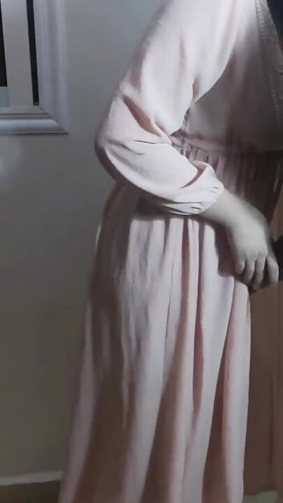 हॉट Milf(चोदने लायक मम्मी) अरबी पत्नी