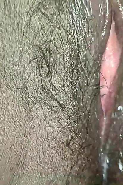 Wife Get Orgasm Flowing From Pussy - 8