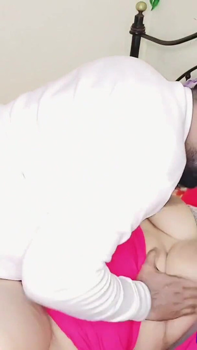 Must-see moment from "HOT BENGALI GIRL KE SATH KI FULL MASTI GAND FAAD DI RANDI KI (HINDI ROLEPLAY)"