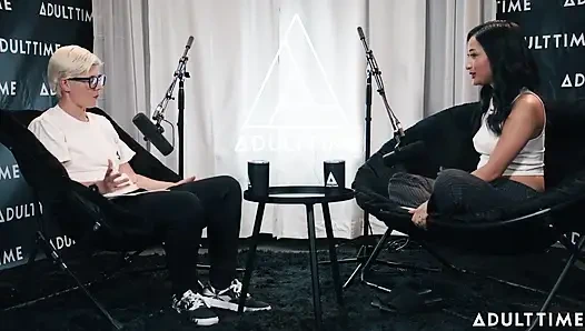 Avery Black Dry Humping, True Crime, & Directing VR Corn | the Adult Time Podcast