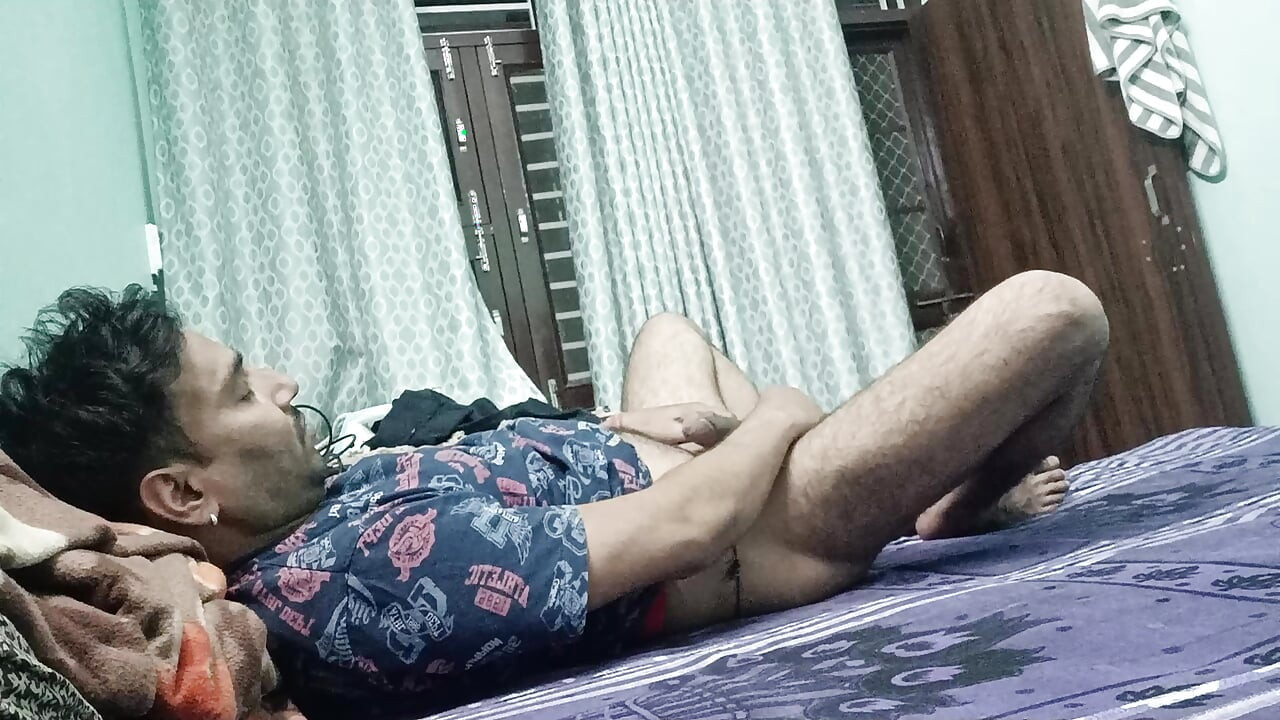 Indian desi police officer get sucked and shower with neighbour and army officer