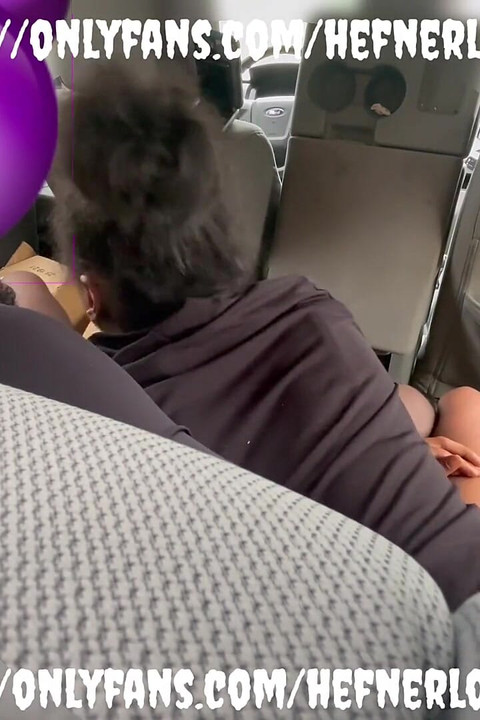 אסמר הגרון שלה מושלם לגמירה קשה