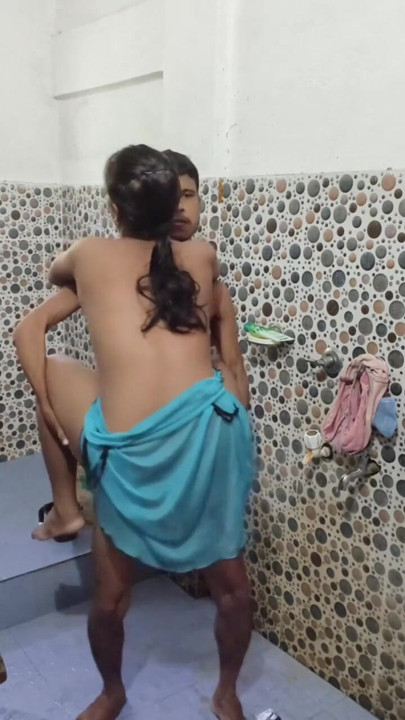 Girlfriend bathroom Sex doggy style | Clip 1