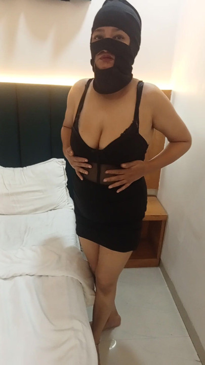 Desi bhabhi z wielkimi cyckami