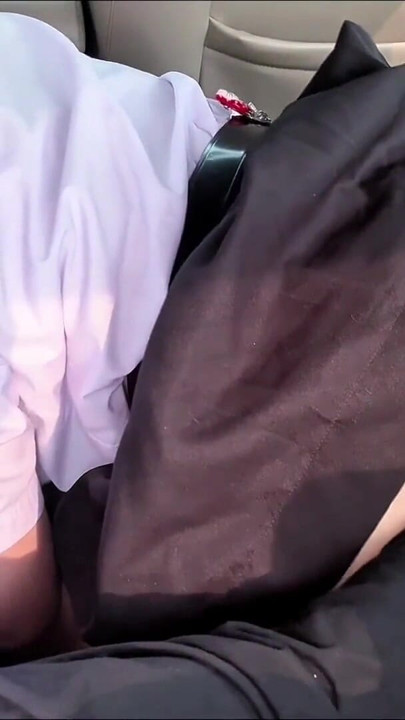 Real homemade - Having sex in a car and cum in side her | Clip 1