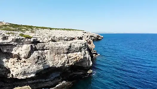 Genç sarışın için açık havada yoga seksi