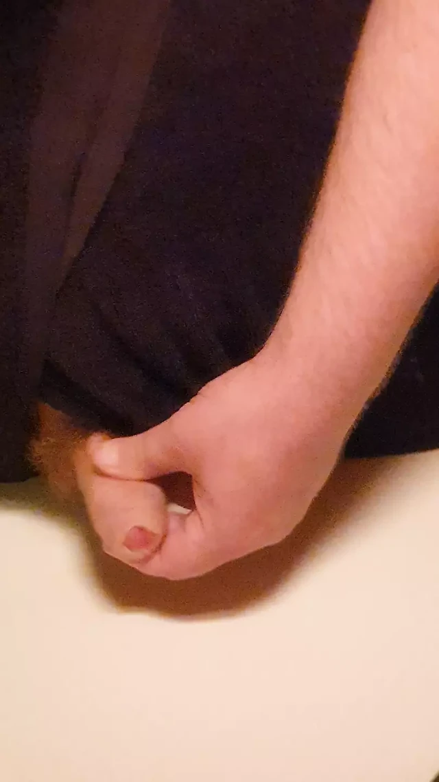 Wanking on the desk