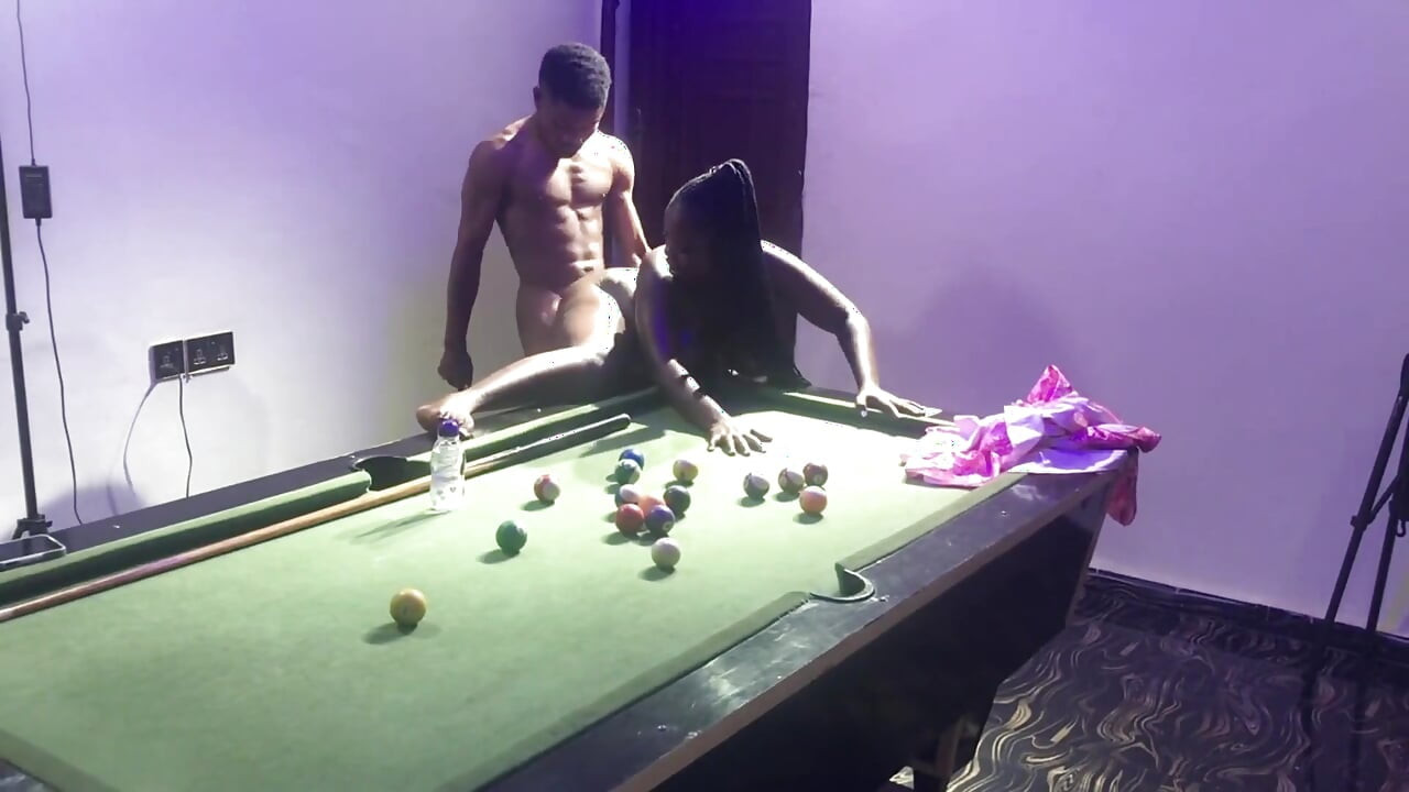 Homemade Amateur Sex by the Snooker