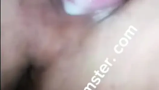 Rich in the woman's hair, first I made my pussy vibrate