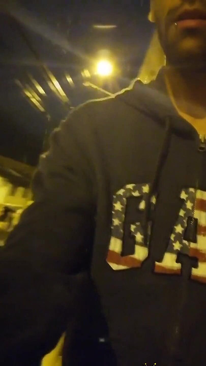 私は屋外でけいれんするのが大好きです