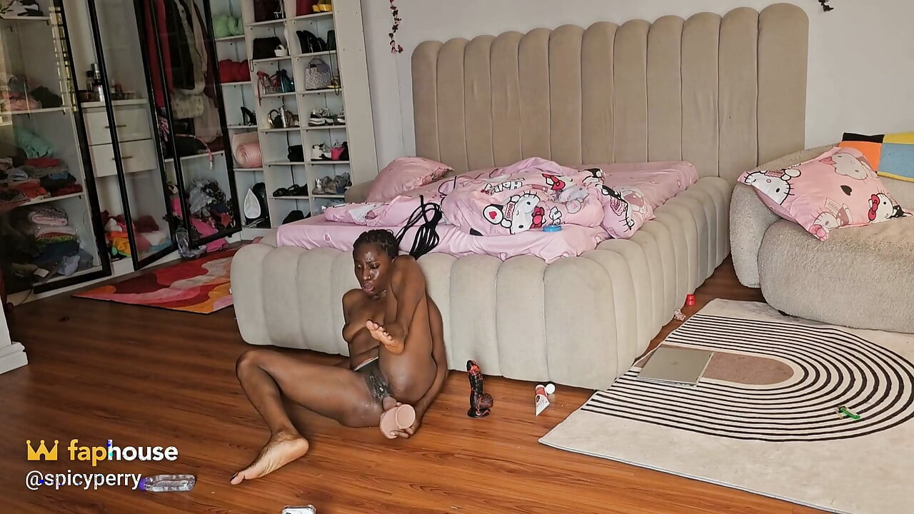 Slutting Out My Asshole and Pussy for Stepdaddy on Cam