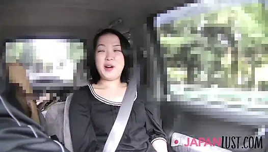 Japanese amateur MILF picked up at the park