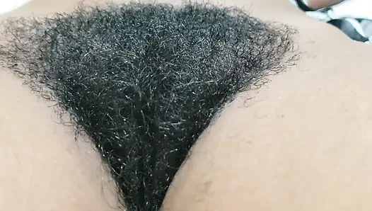 Amateur Hairy Pussy MILF Moments With Natural Curves