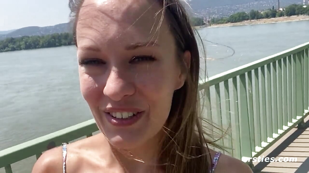 Ersties - Sexy Blue A Takes A Risk And Masturbates On a Pubic Beach