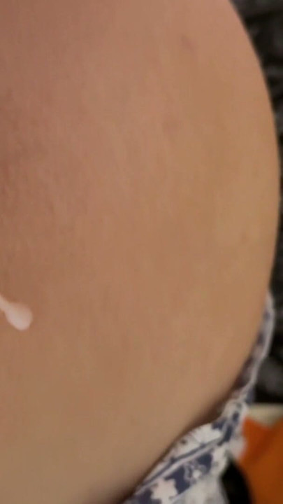 MILF Doggystyle close-up fuck. Handsfree cumshot on her ass! | Clip 2