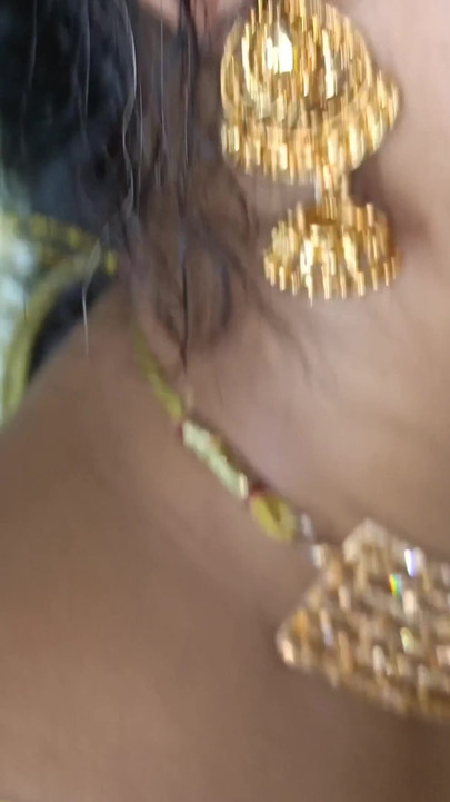 Ev hanımı romantik gösteri | Klip 1