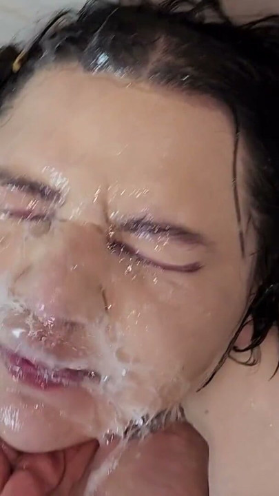 Give me all your cum in my throat, I want a very sloppy facefuck | Clip 2