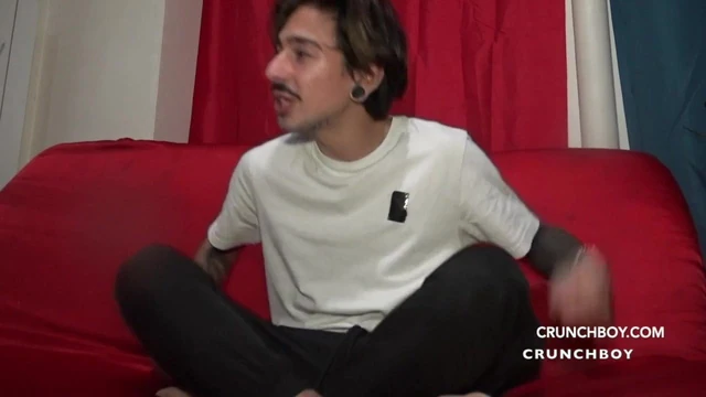 LORENZO SUMMERS FUCKED BAREBACK BY HURRICANE FOR CRUNCHBOY