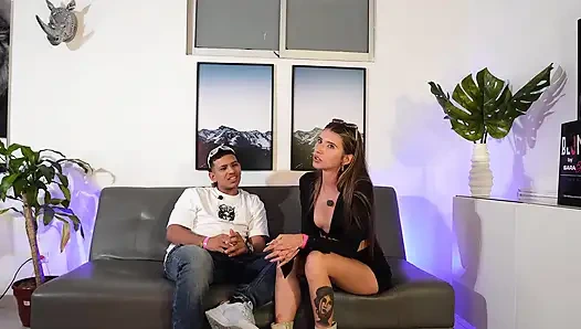 Kami mewawancarai Allessa Kitty dan dia memberi tahu kami tentang seleranya pada wanita dan bagaimana dia menyukai pria