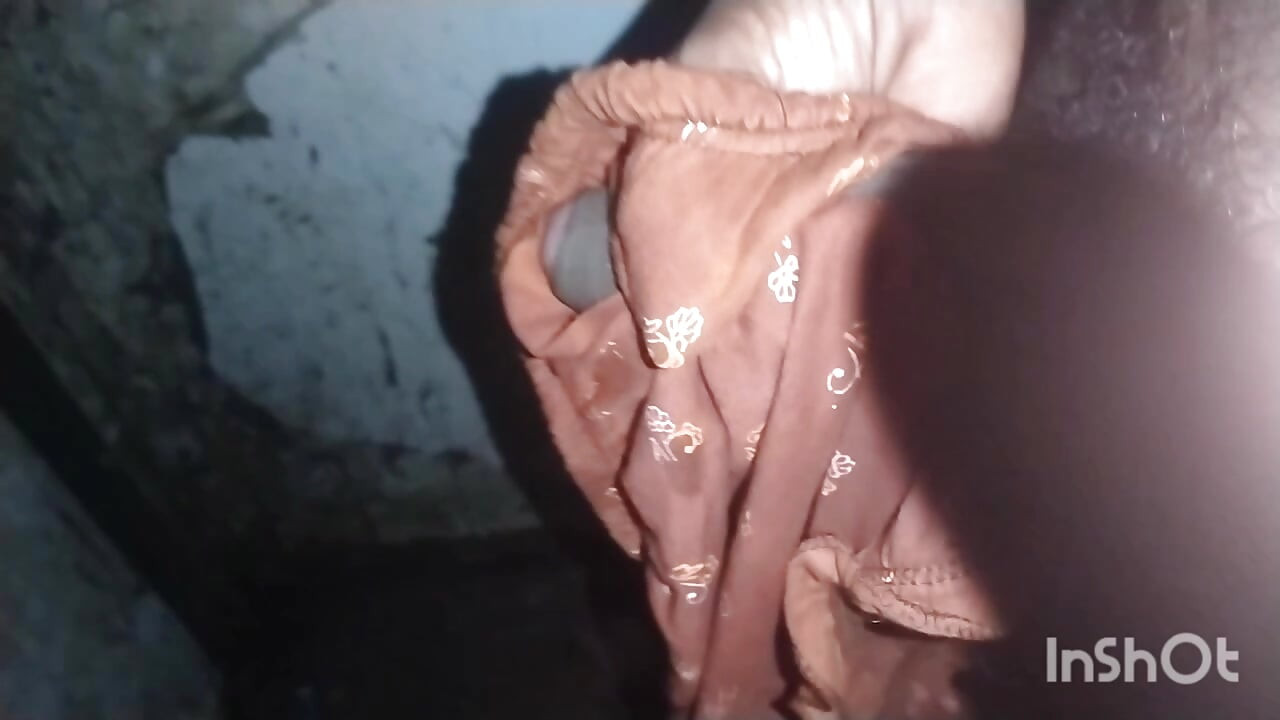 buaa ki Panty ma hanjap  Indian boy public bathroom