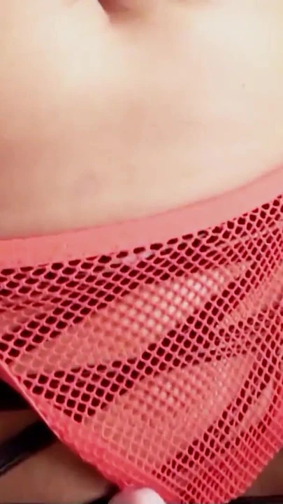 「GERMAN HOOKER KADA LOVE SLOPPY POV Blowjob in Brothel」の必見の瞬間