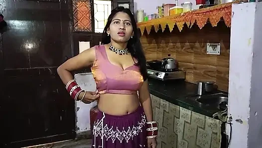 Loan emi ke Badle Bhabhi ji Ne Apne boobs pila diye or Lund ka pani bhi pinliya