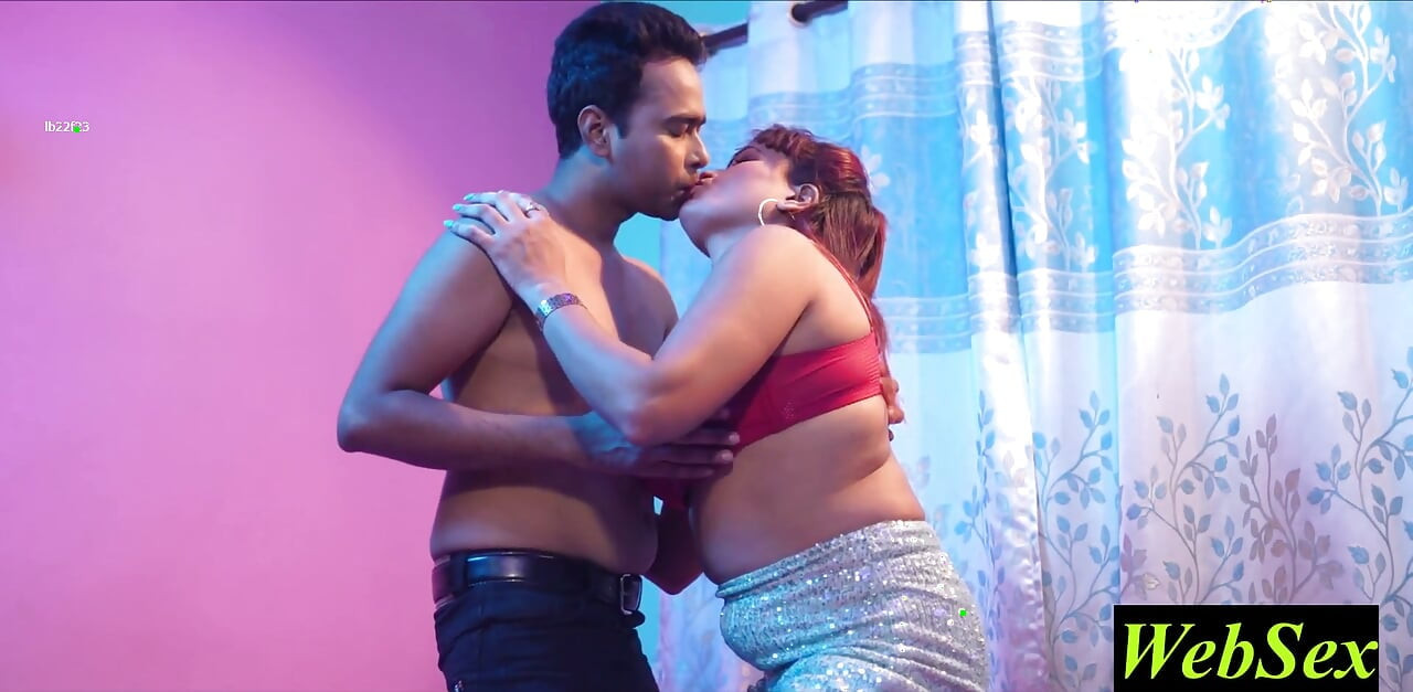 Indian Beautiful Girl Romantic Hardcore Sex before wedding! Best Surprise Sex