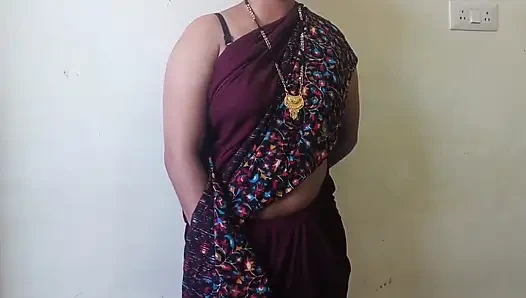 Hot Indian Desi Village Bhabhi