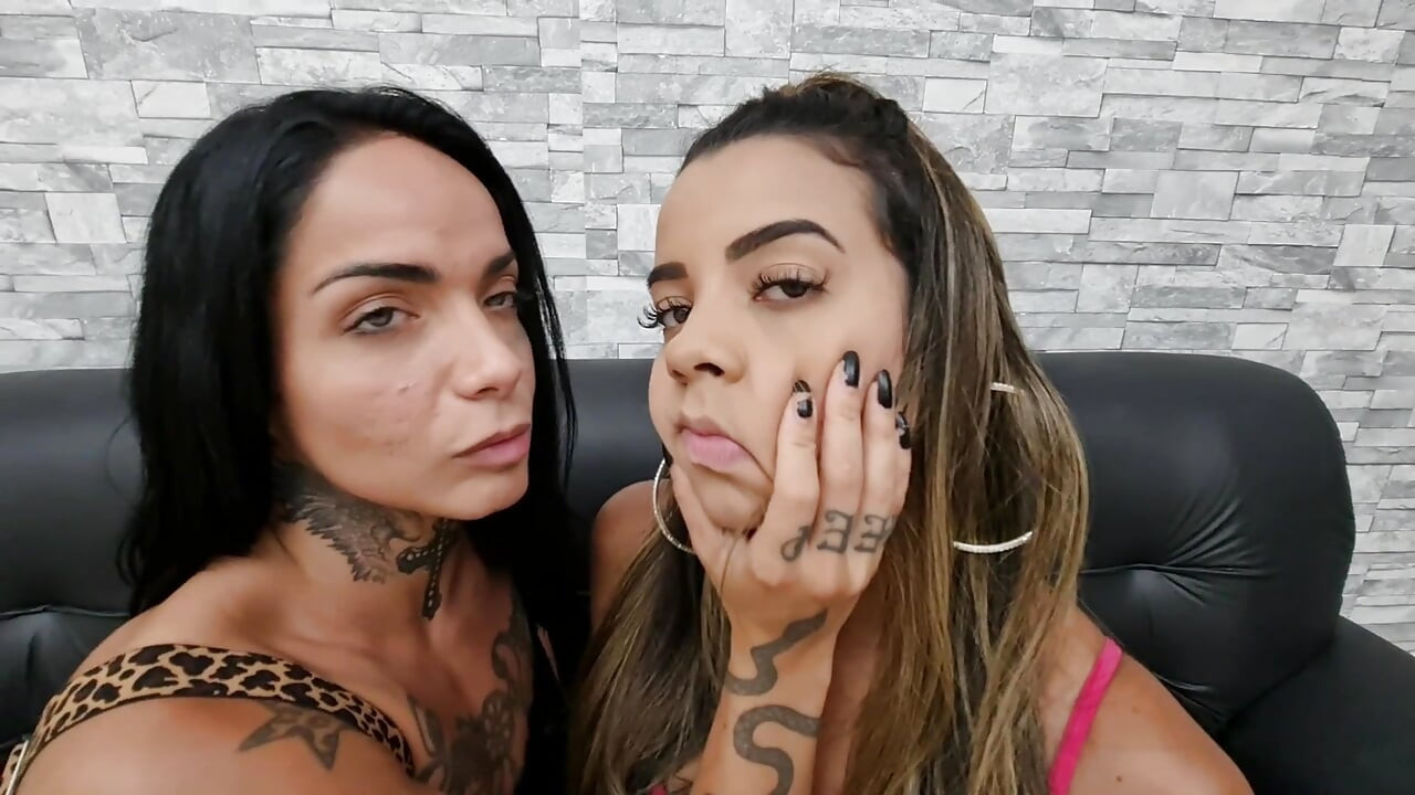 Taboo kisses extreme by Darkhot and Babi