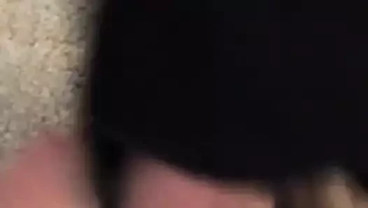 Arkadaşın daireleri ve külotlu çorapları (tayt)